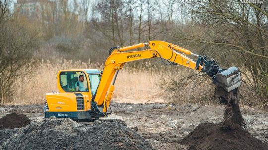 Trwają prace przy rzece Mlecznej w Radomiu 