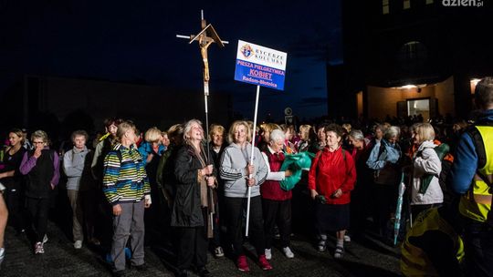 Trwają zapisy na Nocną Pielgrzymkę Kobiet