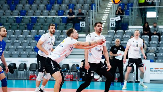 Trzech zawodników Czarnych w drużynie 26. kolejki PLS 1. Ligi