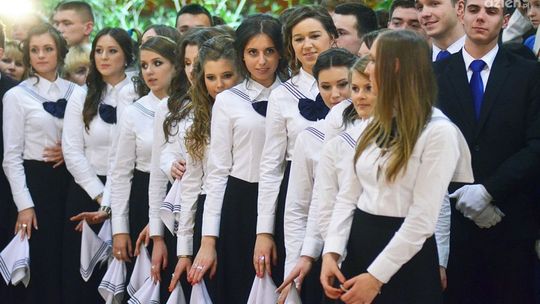 Trzeci weekend studniówek za nami! (VIDEO z III LO i ZSZ)