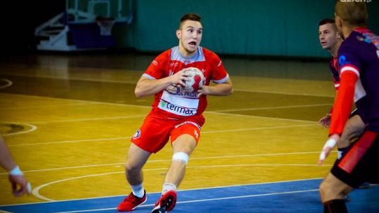 Trzecia porażka Uniwersytetu