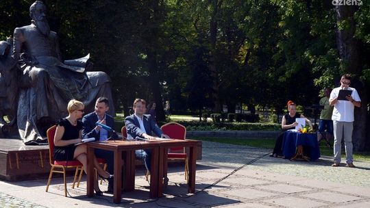 Trzecie narodowe czytanie z Sienkiewiczem