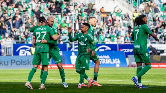 Tu nie ma miejsca na błąd. Radomiak i Widzew grają o życie. Strefa spadkowa puka do drzwi