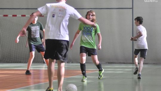 Turniej "Mikołajki 2015"