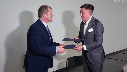 Turystyczny gigant będzie latał z Radomia!