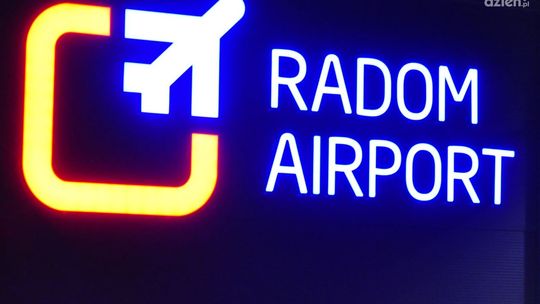 "Tylko lotnisko w Radomiu może wspomóc Okęcie"