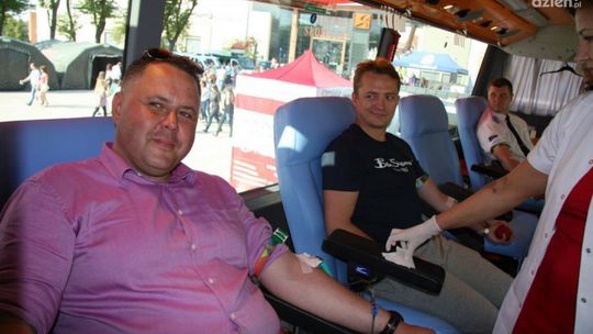 Tym razem zbiórka krwi i mecze Cerradu Czarnych Radom!