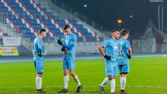 Tymex Liga Okręgowa: lider stracił punkty, porażka Centrum