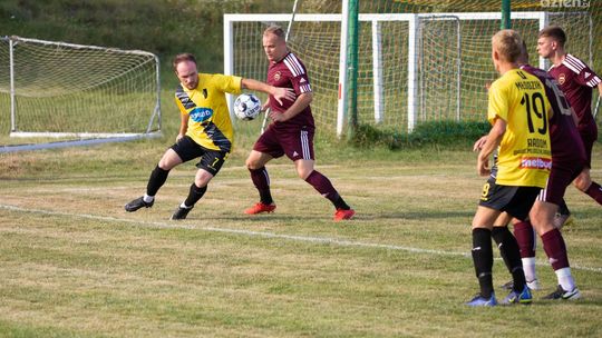 Tymex Liga Okręgowa: trzy ekipy z kompletem punktów