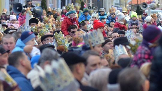 Tysiące ludzi w Orszaku Trzech Króli