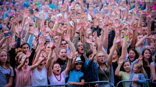Tysiące osób na dożynkach w Chwałowicach! Zobaczcie zdjęcia