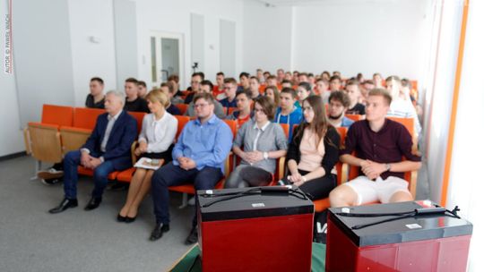 Uczniowie zbudują elektryczny pojazd