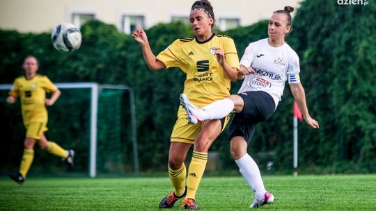 Udana inauguracja sezonu w pierwszej lidze w wykonaniu piłkarek HydroTrucku Radom