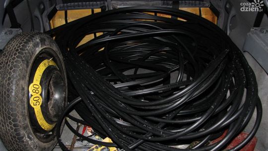 Ukradł przewody telekomunikacyjne