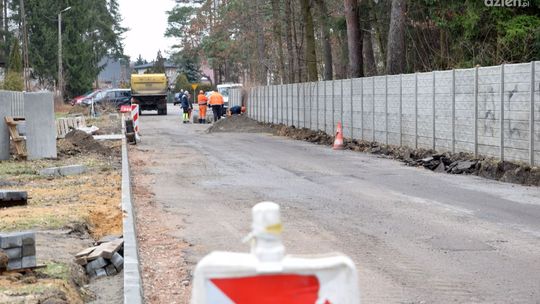 Ul. Chopina od nowa. Rozpoczęto remont w Jedlni-Letnisku
