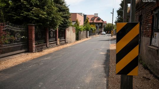 Ul. Dobra wyasfaltowana 