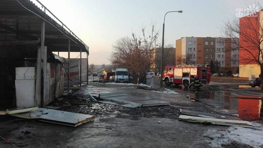 Ul. Sobieskiego. Pożar myjni