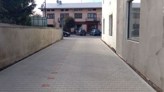 Ulica Cicha w Białobrzegach po remoncie