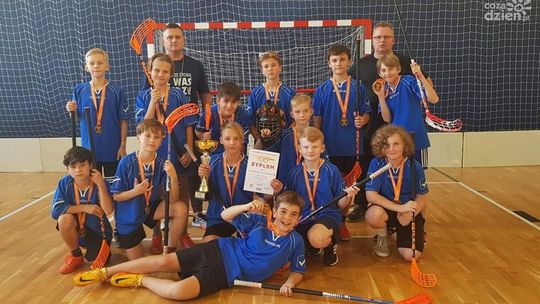 Unihokeiści z radomskiej PSP nr 9 najlepsi w ROM dzieci