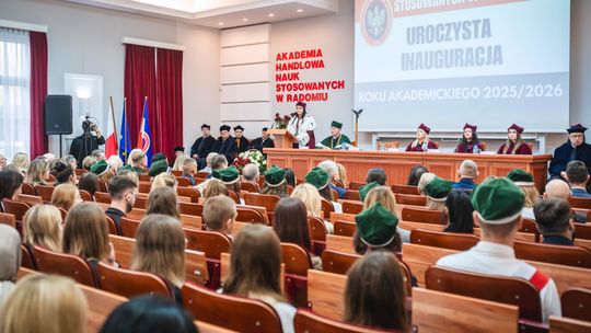 Uroczysta inauguracja roku akademickiego 2025/2026 w Akademii Handlowej Nauk Stosowanych w Radomiu