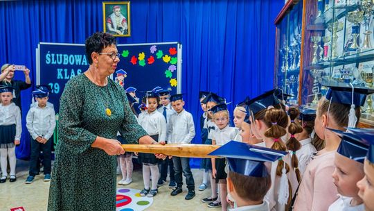 Uroczyste ślubowanie klas pierwszych w PSP nr 22