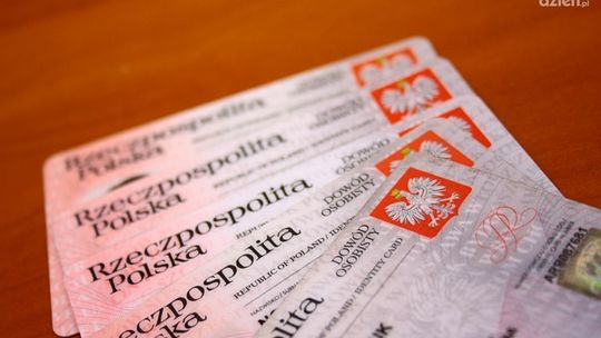 Urzędnicze problemy z... włosami