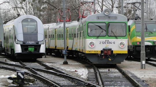 Usterka sieci trakcyjnej. Opóźnienia pociągów 