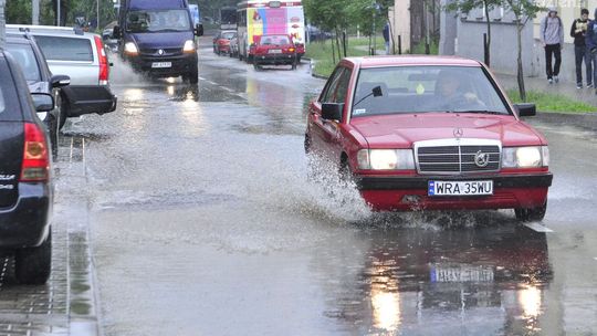 Uszkodzono wodociąg w centrum! Naprawa potrwa do wieczora
