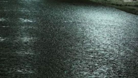 Uwaga! Możliwy silny wiatr i oblodzenia Uwaga! Możliwy silny wiatr i oblodzenia