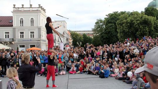 V edycja Międzynarodowego Festiwalu Artystów Ulicznych i Precyzji