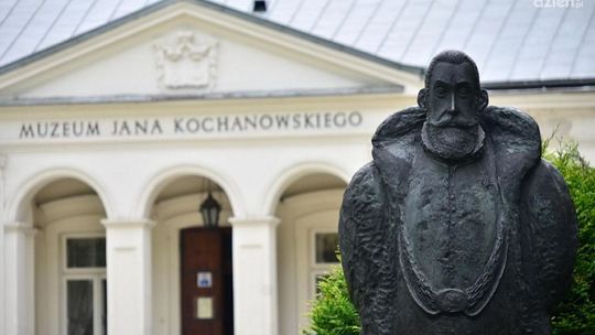 W Czarnolesie renowacja pałacu za 800 tys. zł