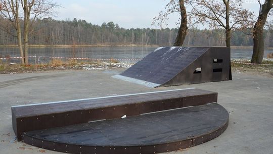 W Jedlni-Letnisku powstał skatepark