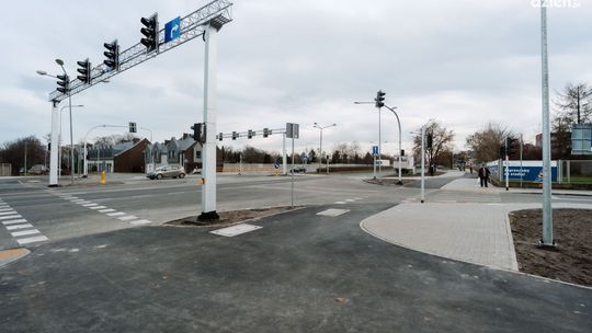 W końcu bezpiecznie na skrzyżowaniu Maratońskiej i Dębowej