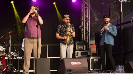 W kręgu baśni i legend. Piknik na Gołębiowie