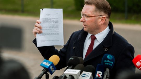 „W maju zamówień nie będzie”. Czarnek protestuje w Radomiu