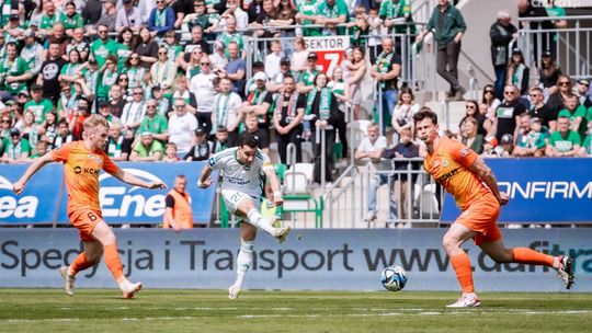 W meczu Radomiaka Radom z Zagłębiem Lubin pachniało kompromitacją "Zielonych". Skończyło się porażką 3:4