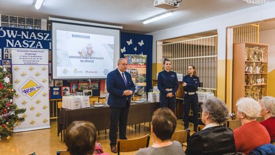 W Mirowie Starym rozmawiali o bezpieczeństwie seniorów 