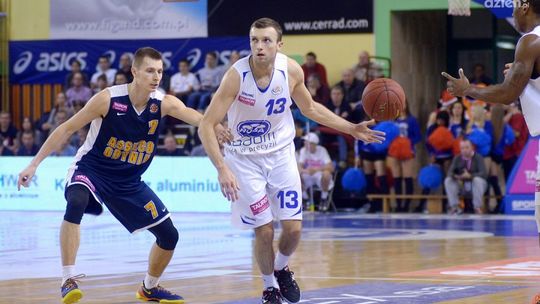 W niedzielę Rosa zagra w dalekim Szczecinie