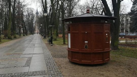 W parku im. Kościuszki stanął fotoplastikon