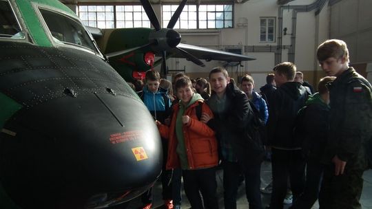 W PG 5 klasa mundurowa i motoryzacyjno -sportowa