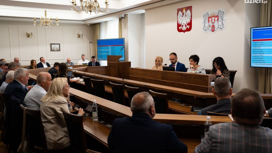 W poniedziałek sesja absolutoryjna