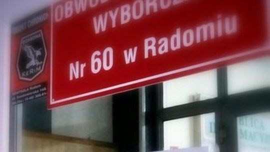 W Radomiu frekwencja nieco pond 8 proc. W Radomiu frekwencja nieco pond 8 proc.