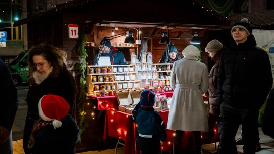 W Radomiu ruszy jarmark noworoczny z food truckami i słodkościami W Radomiu ruszy jarmark noworoczny z food truckami i słodkościami