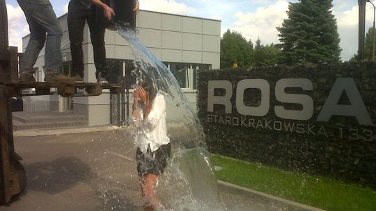 W Rosie akcja Ice bucket challenge