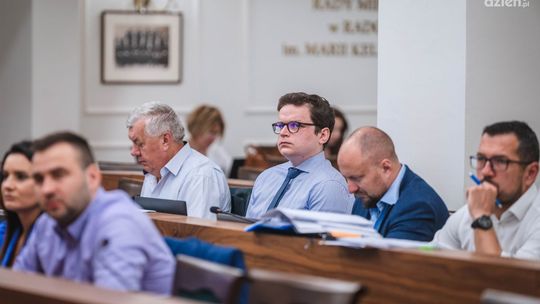 Wakat w komisji budżetowej. Mateusz Kuźmiuk złożył rezygnację