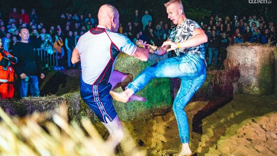 Walczyli na gołe pięści nad zalewem w Jastrzębiu