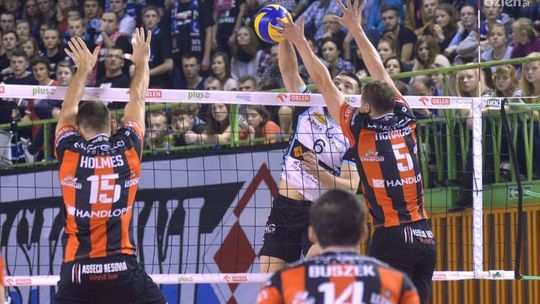 Waleczni Czarni przegrali z Resovią Waleczni Czarni przegrali z Resovią