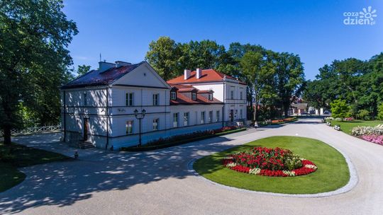 Wareckie muzeum zaprasza na cykl "Spacerkiem po Pałacu"