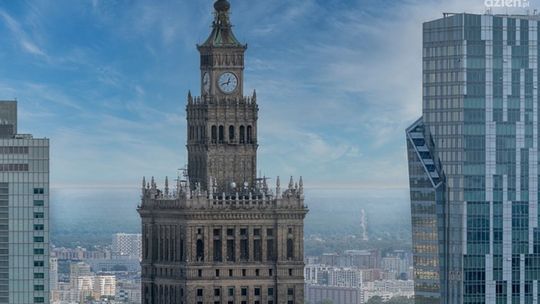 Warszawa przesiadkowo: Jak maksymalnie wykorzystać krótki postój w stolicy Polski?