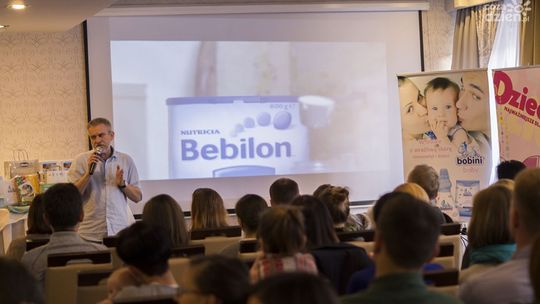 Warsztaty dla młodych rodziców - MAMA WIE!